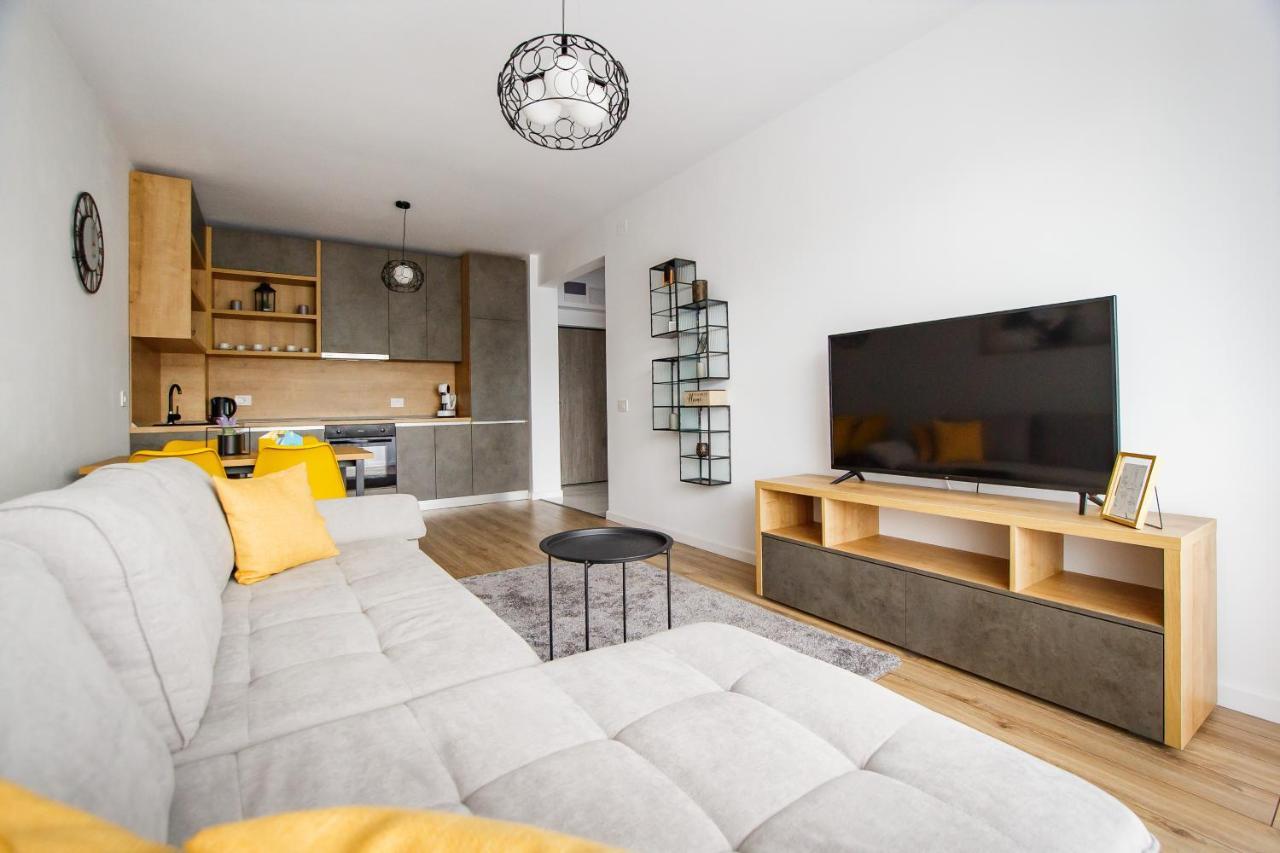 Gorgeous Home At Prima Universitatii Oradea Exterior foto
